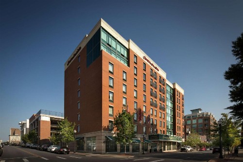 Hampton Inn & Suites Little Rock-Downtown - image 5