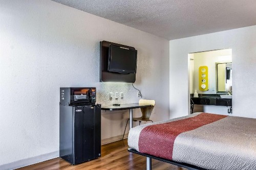 Motel 6-Little Rock AR - West - image 10