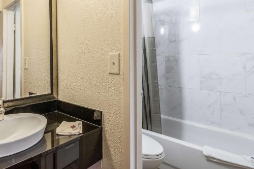 Motel 6-Little Rock AR - West - image 18