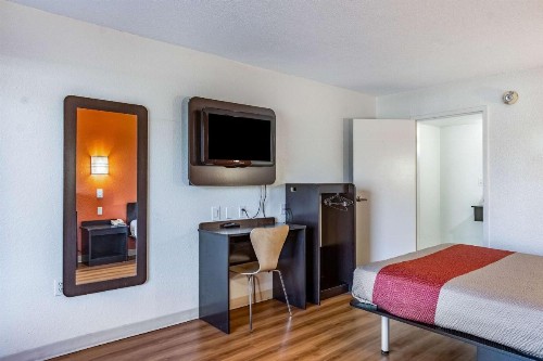 Motel 6-Little Rock AR - West - image 7