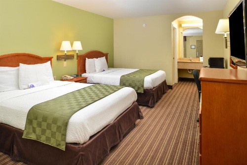 Americas Best Value Inn and Suites Little Rock - image 15