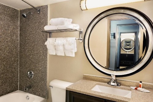 Baymont by Wyndham Little Rock - image 16