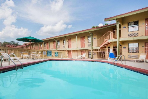 Days Inn by Wyndham Little Rock/Medical Center - image 16