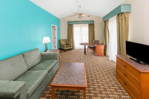 Days Inn by Wyndham Little Rock/Medical Center - image 18