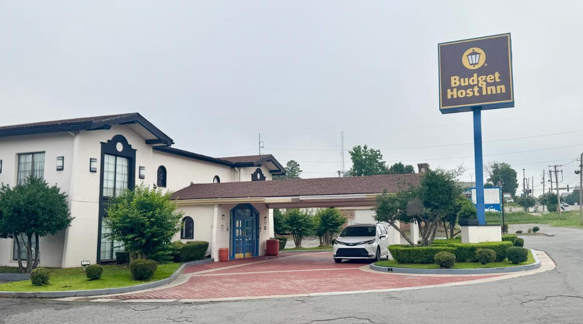 Americas Best Value Inn Little Rock - main image
