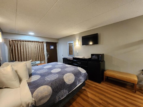 Americas Best Value Inn and Suites Little Rock - image 21