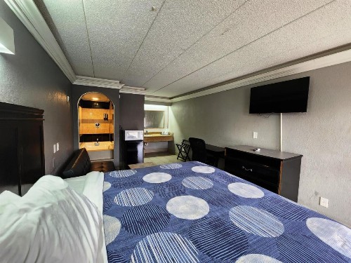 Americas Best Value Inn and Suites Little Rock - image 35
