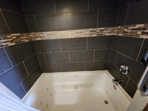 Americas Best Value Inn and Suites Little Rock - image 50