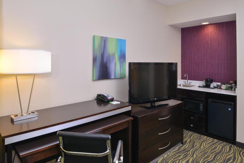 Holiday Inn Little Rock West - Chenal Pkwy an IHG Hotel - image 5