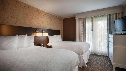 The Burgundy Hotel Tapestry Collection by Hilton - image 38