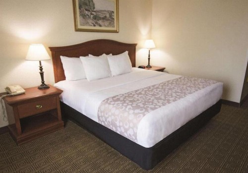 La Quinta by Wyndham Downtown Conference Center - image 28