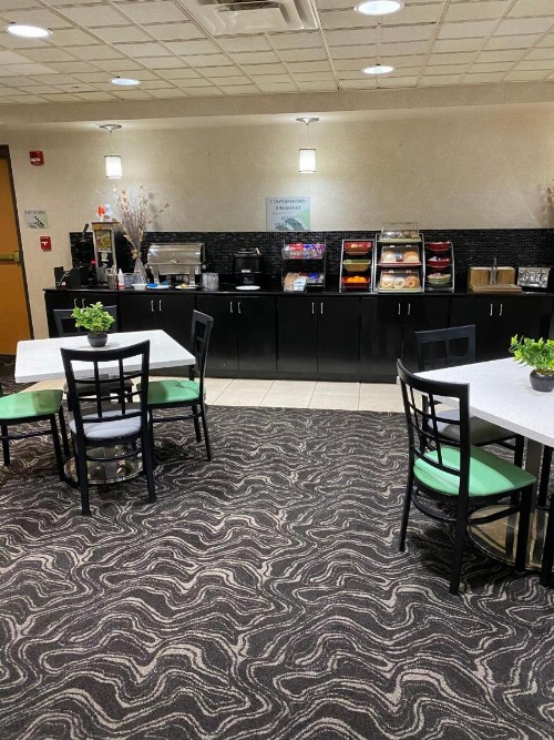Wingate by Wyndham Little Rock - image 16