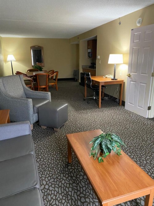 Wingate by Wyndham Little Rock - image 32