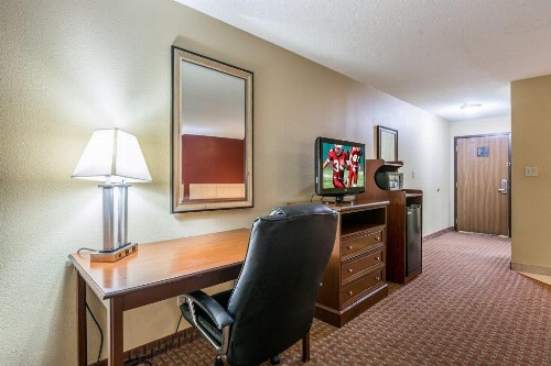 Red Roof Inn & Suites Little Rock - image 14