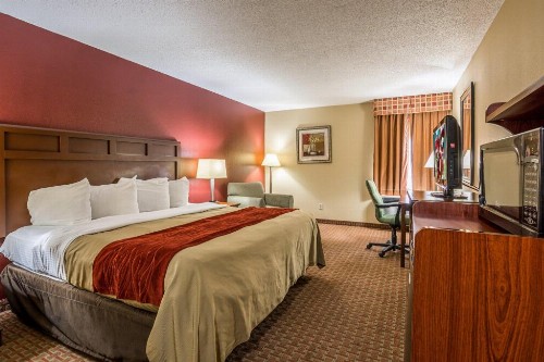 Red Roof Inn & Suites Little Rock - image 25
