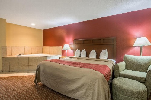Red Roof Inn & Suites Little Rock - image 33