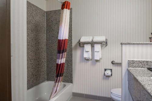 Red Roof Inn & Suites Little Rock - image 41