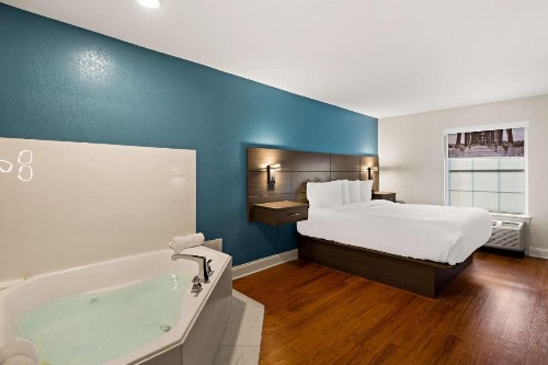 Ramada Limited Little Rock - image 2