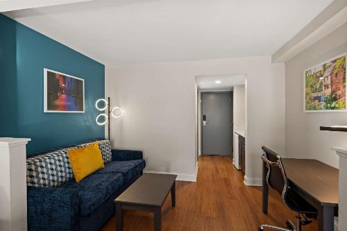 Ramada Limited Little Rock - image 3