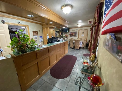 El Rancho Motel - image 11