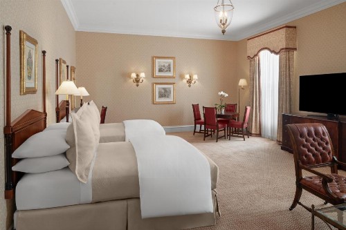 Capital Hotel - image 35