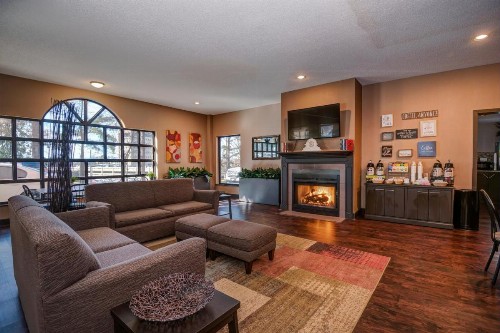 Guest Inn & Suites - Midtown Medical Center - image 17