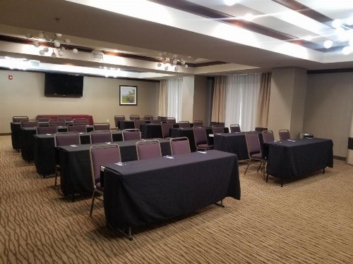 Comfort Suites Little Rock - image 8