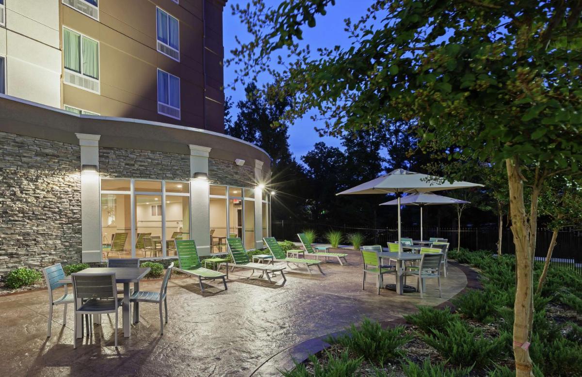 Hilton Garden Inn West Little Rock - image 2