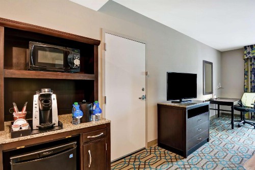 Hilton Garden Inn West Little Rock - image 31