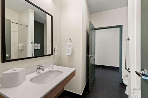 La Quinta by Wyndham Little Rock - West - image 25