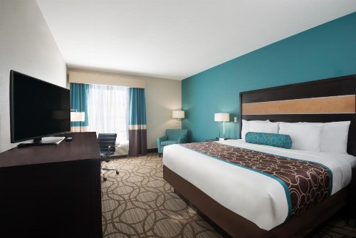 La Quinta by Wyndham Little Rock - West - image 3