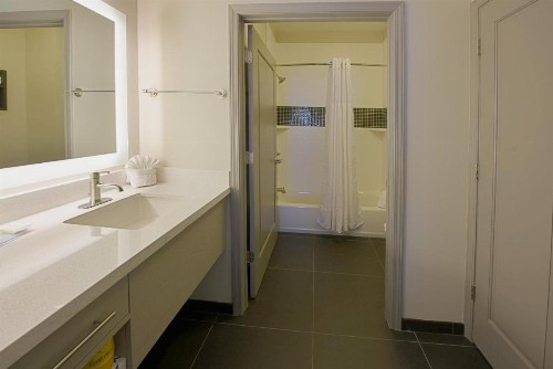 Staybridge Suites - Little Rock - Medical Center an IHG Hotel - image 31