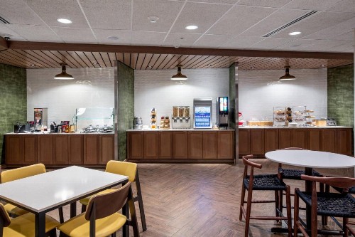 Fairfield Inn & Suites by Marriott Little Rock Airport - image 24