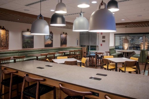 Fairfield Inn & Suites by Marriott Little Rock Airport - image 26