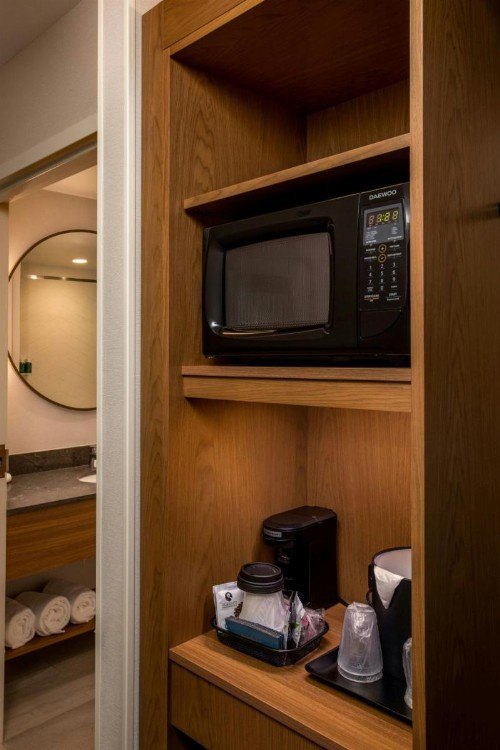 Fairfield Inn & Suites by Marriott Little Rock Airport - image 30