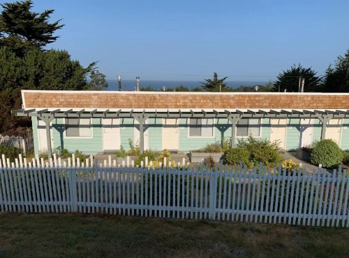 Inn at Schoolhouse Creek - image 25