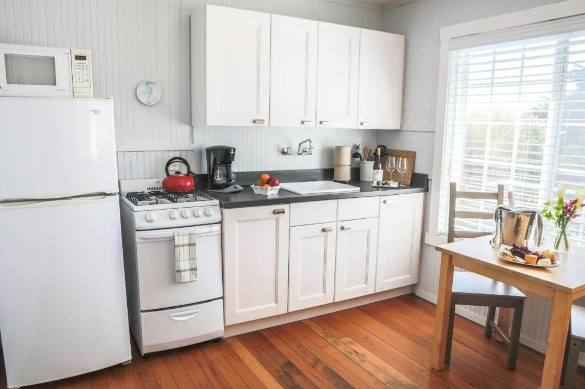 Inn at Schoolhouse Creek - image 4