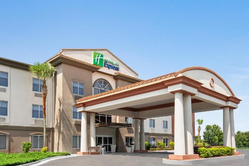 Holiday Inn Express Hotel & Suites Live Oak an IHG Hotel - image 41