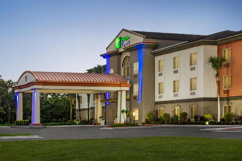 Holiday Inn Express Hotel & Suites Live Oak an IHG Hotel - image 42