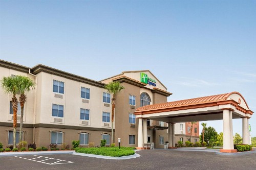 Holiday Inn Express Hotel & Suites Live Oak an IHG Hotel - image 47