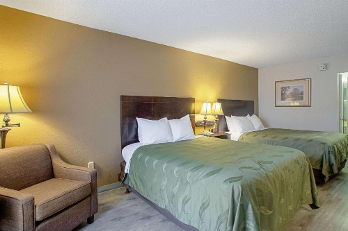 Quality Inn & Suites - image 3