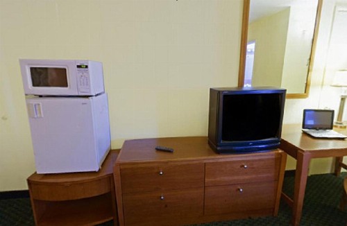 Americas Best Value Inn - Livermore - image 11