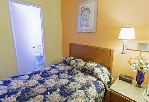 Americas Best Value Inn - Livermore - image 12