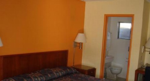 Americas Best Value Inn - Livermore - image 18