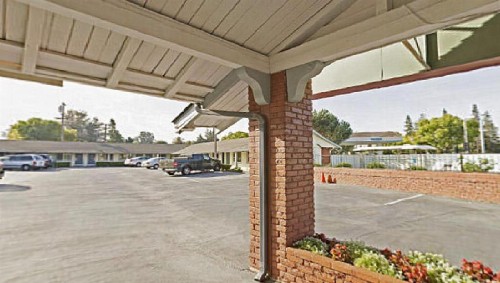 Americas Best Value Inn - Livermore - image 8