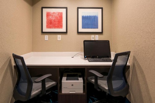 Holiday Inn Express Hotel & Suites Livermore an IHG Hotel - image 18