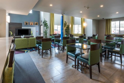 Holiday Inn Express Hotel & Suites Livermore an IHG Hotel - image 25