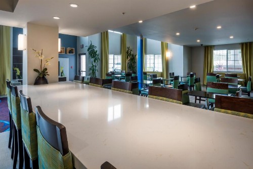 Holiday Inn Express Hotel & Suites Livermore an IHG Hotel - image 33