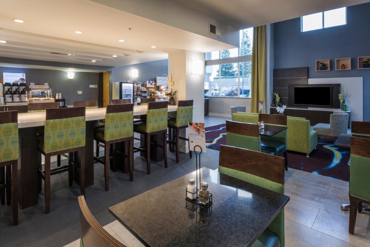 Holiday Inn Express Hotel & Suites Livermore an IHG Hotel - image 7
