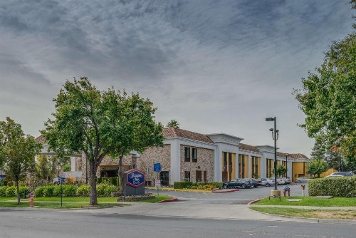 Hampton Inn Livermore - image 2